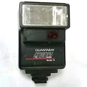 Quantaray vintage flash unit